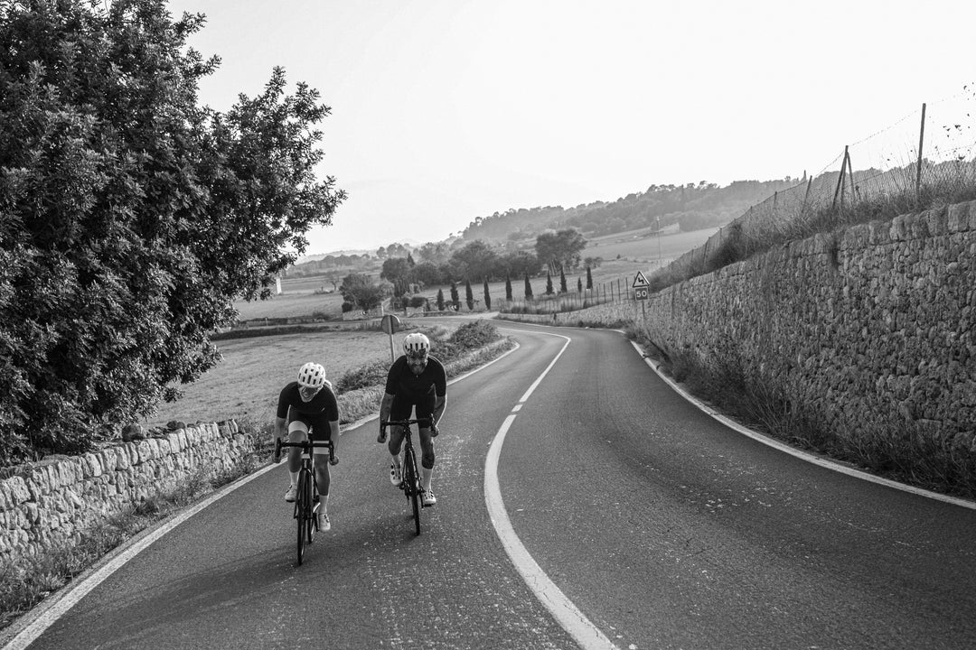 The Perfect Match: Exploring the Benefits of Cycling as Cross Training for Downhill Skiing