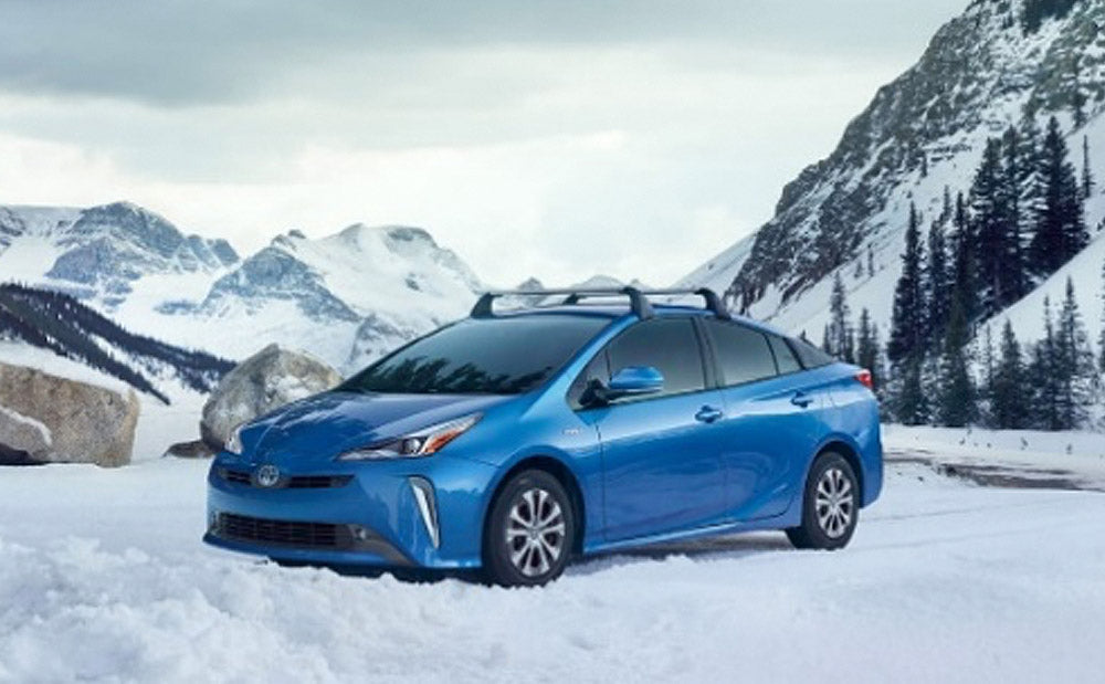 TOYOTA PRIUS :: THE ULTIMATE SKI CAR?