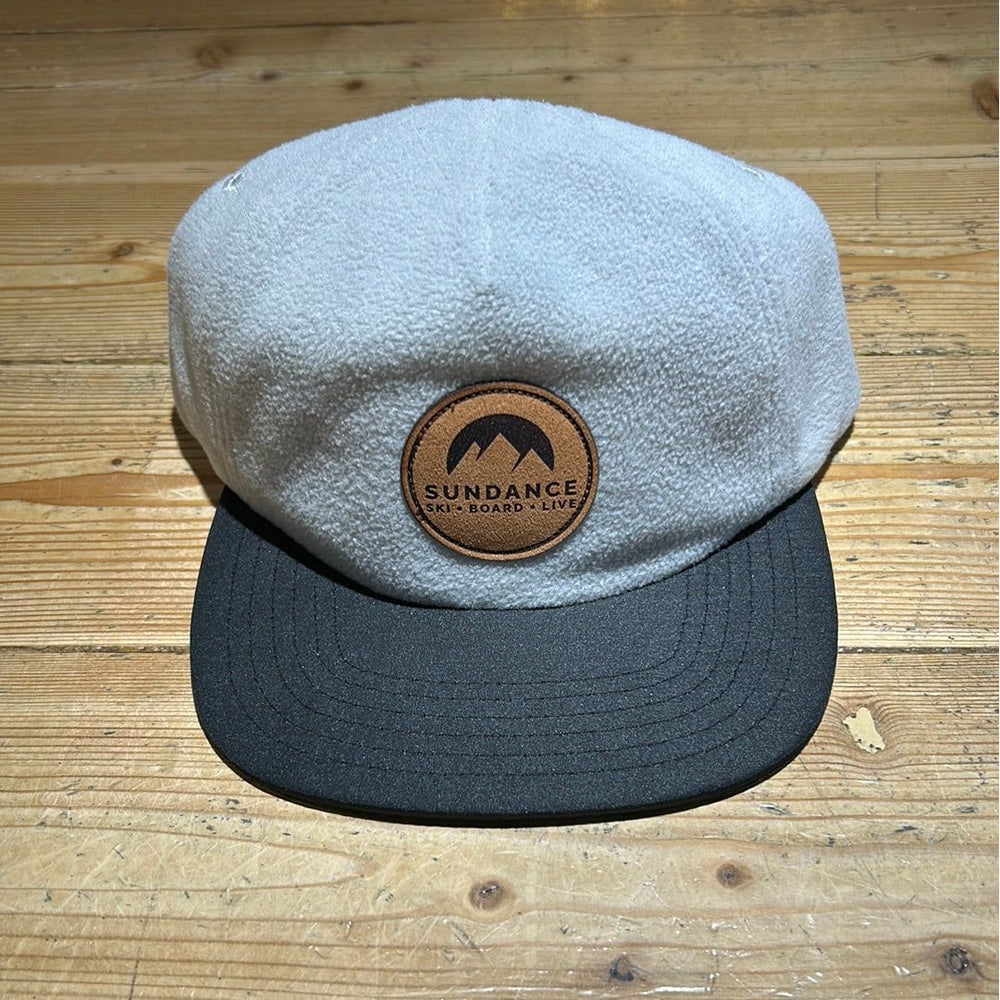 Locale Fleece Flow Cap