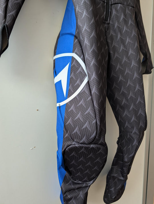 Dynastar Giant Suit JR