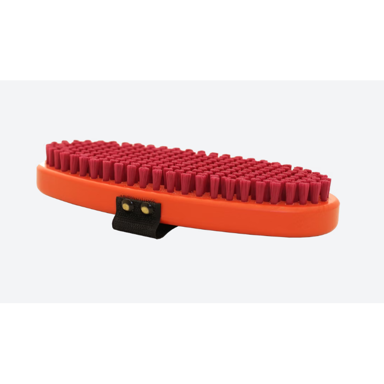 Swix Oval Fine Red Nylon Brush