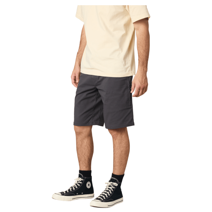 686 Everywhere Hybrid Short Relaxe